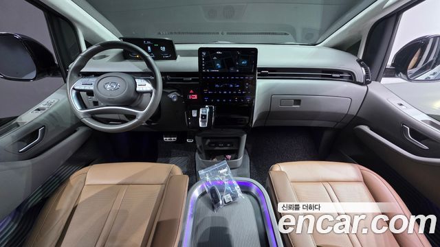 Hyundai Staria 2022 thumb 8