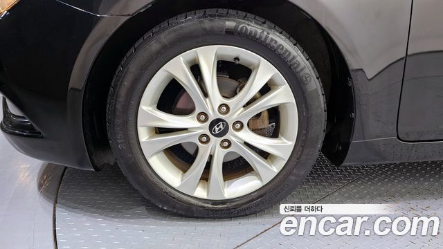Hyundai Sonata 2009 thumb 6