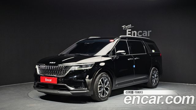 Kia Carnival 2023 thumb 2