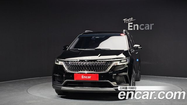 Kia Carnival 2023 thumb 4