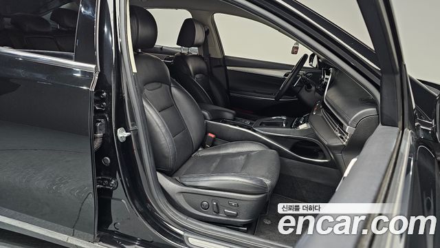 Hyundai Grandeur 2022 thumb 11