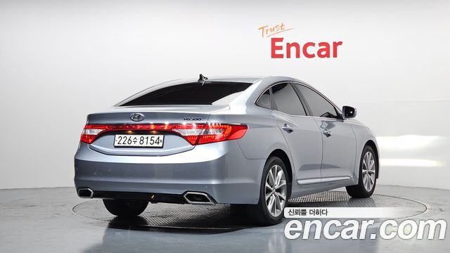 Hyundai Grandeur 2015 thumb 3