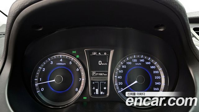 Hyundai Grandeur 2015 thumb 9