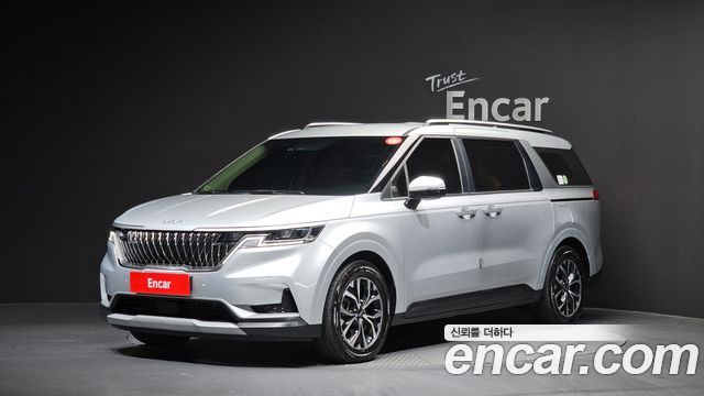 Kia Carnival 2022 thumb 2