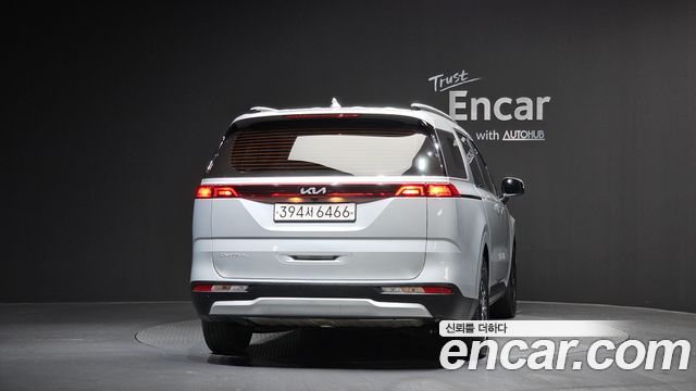 Kia Carnival 2022 thumb 5