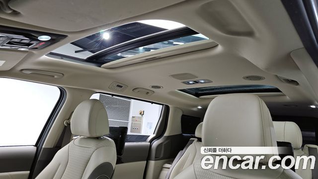 Kia Carnival 2021 thumb 12