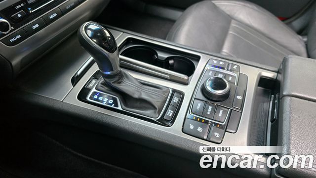 Hyundai Genesis 2015 thumb 9