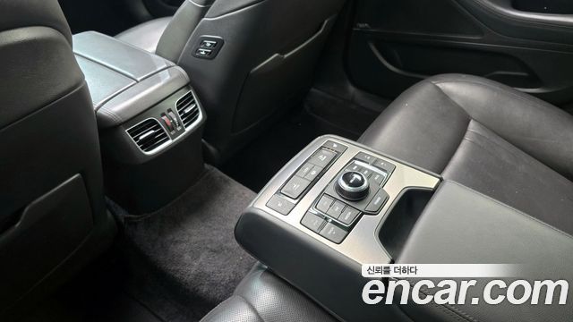 Hyundai Genesis 2015 thumb 11