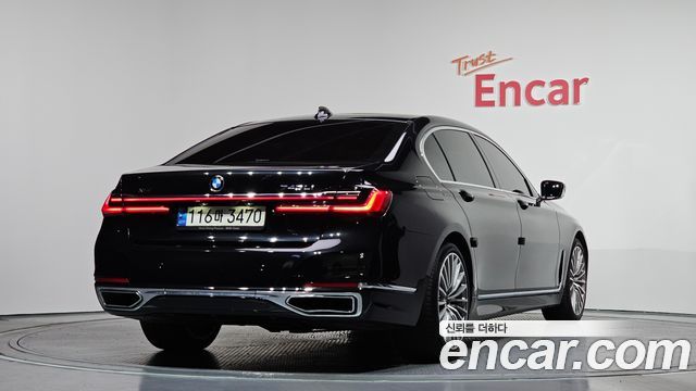 BMW 7 серии 2021 thumb 3