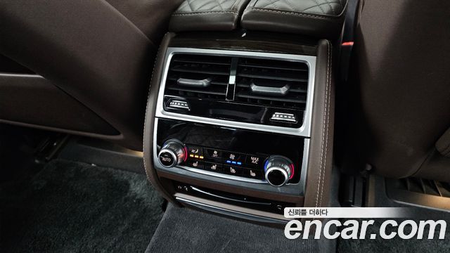 BMW 7 серии 2021 thumb 12