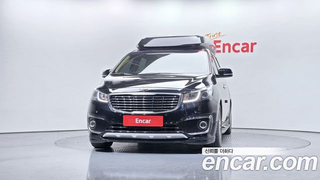 Kia Carnival 2015 thumb 4