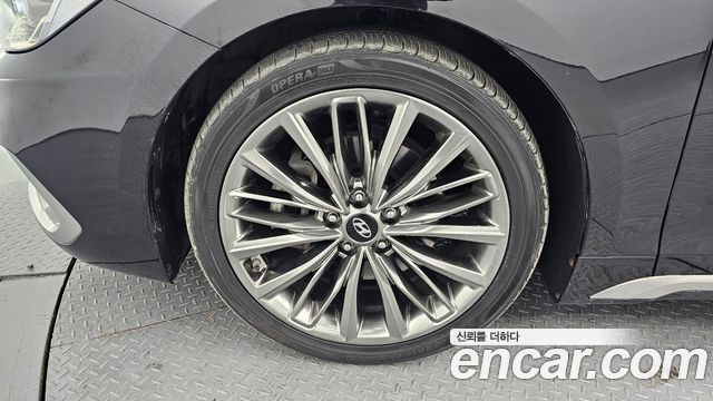 Hyundai Grandeur 2017 thumb 6
