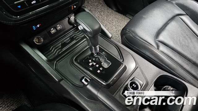 SsangYong Rexton 2023 thumb 10
