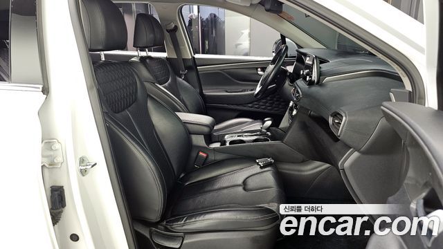 Hyundai Santa Fe 2019 thumb 11