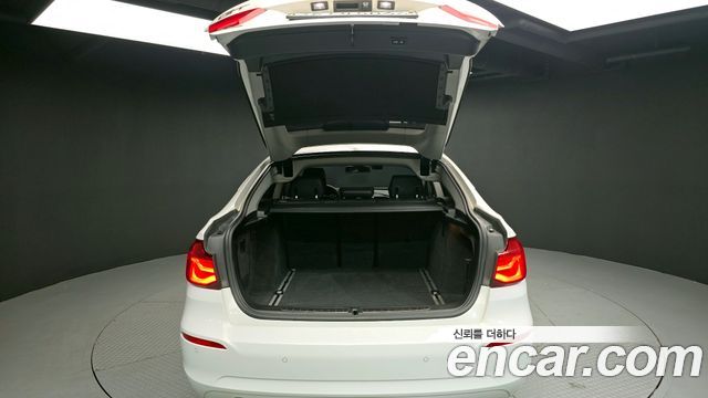 BMW 3 серии GT 2020 thumb 11