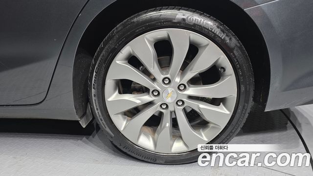 Chevrolet Malibu 2017 thumb 6
