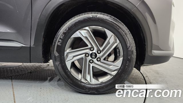 Hyundai Santa Fe 2022 thumb 6