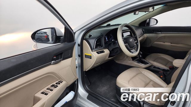Hyundai Avante 2015 thumb 11