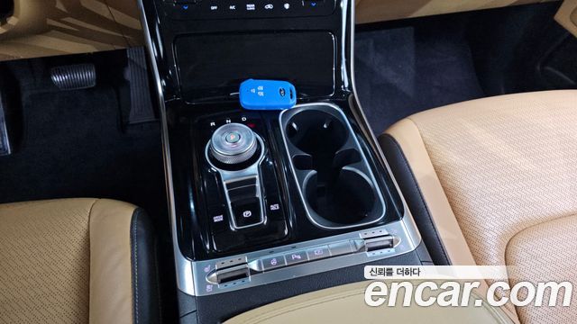 Kia Carnival 2022 thumb 9