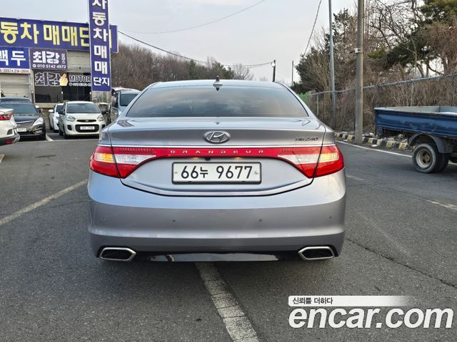Hyundai Grandeur 2015 thumb 5