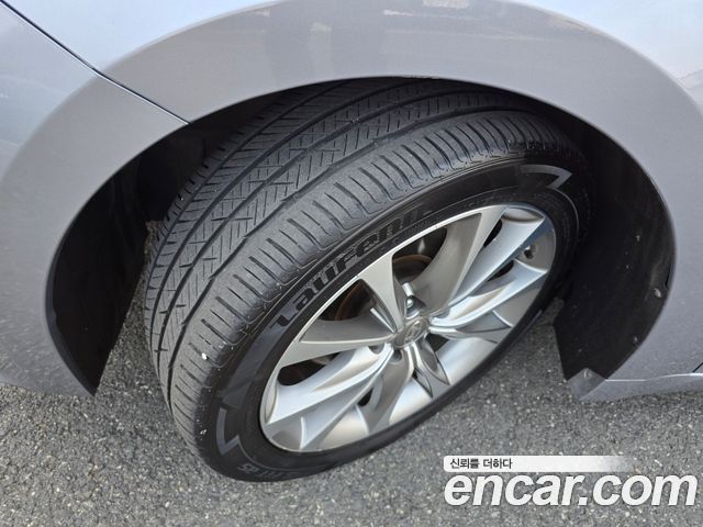 Hyundai Grandeur 2015 thumb 12