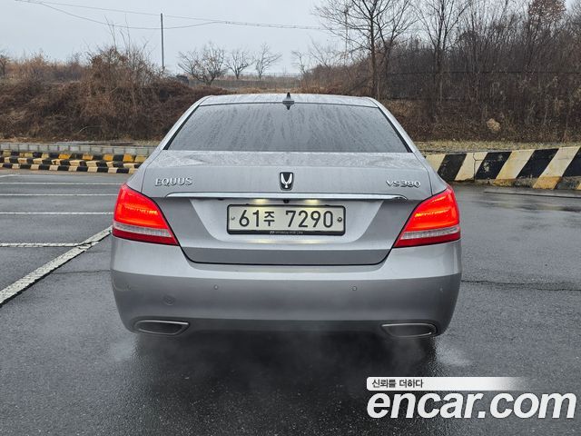 Hyundai Equus 2013 thumb 4