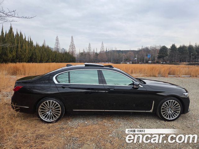 BMW 7 серии 2020 thumb 3