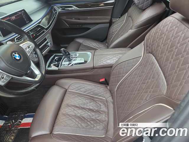 BMW 7 серии 2020 thumb 7