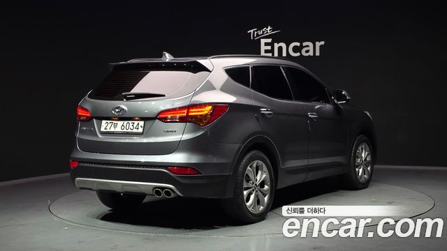 Hyundai Santa Fe 2015 thumb 3