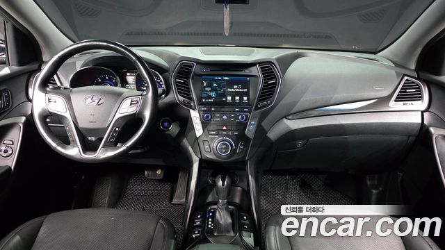 Hyundai Santa Fe 2015 thumb 8