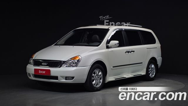 Kia Carnival 2011 thumb 2