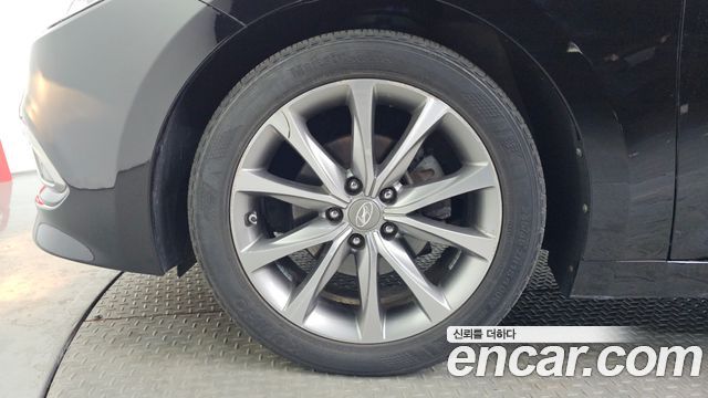 Hyundai Grandeur 2016 thumb 6