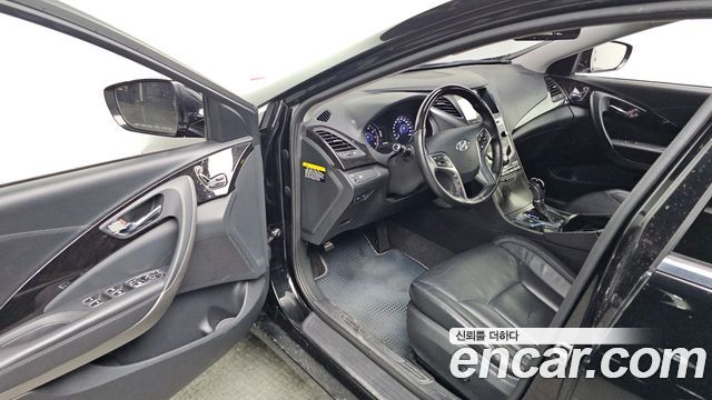 Hyundai Grandeur 2016 thumb 10