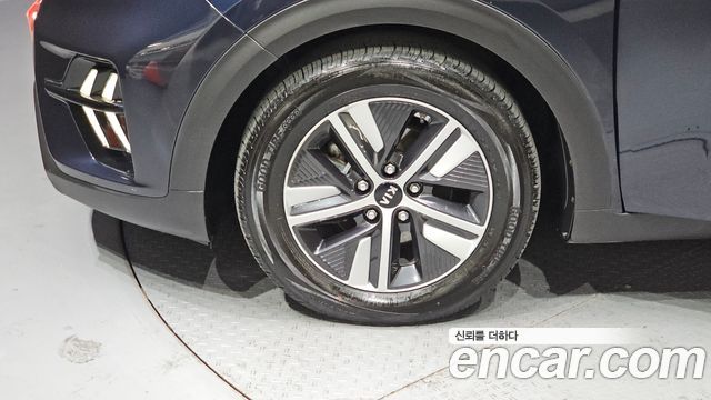 Kia Niro 2019 thumb 6