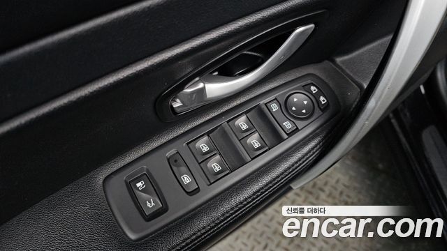 Renault Korea SM5 2016 thumb 11
