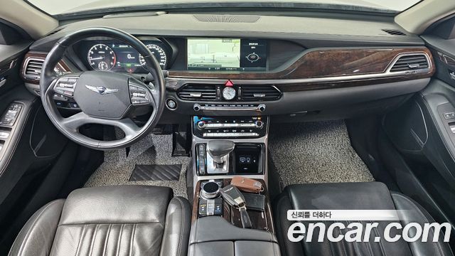 Genesis G90 2018 thumb 8