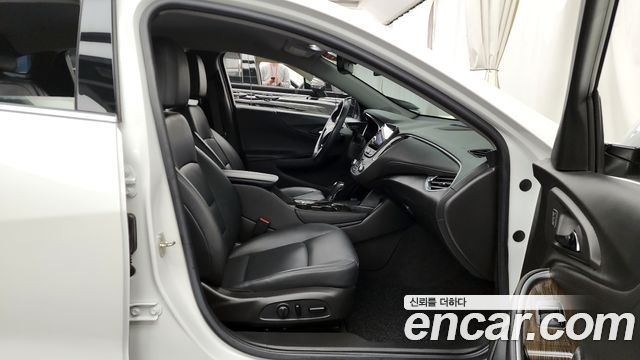 Chevrolet Malibu 2020 thumb 12