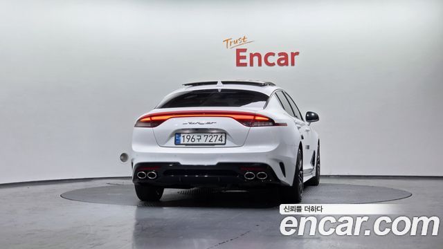 Kia Stinger 2021 thumb 5