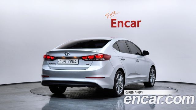 Hyundai Avante 2017 thumb 2