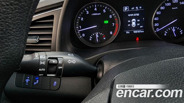 Hyundai Avante 2017 thumb 11