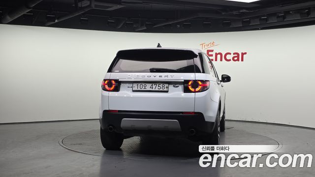 Land Rover Discovery Sport 2019 thumb 5