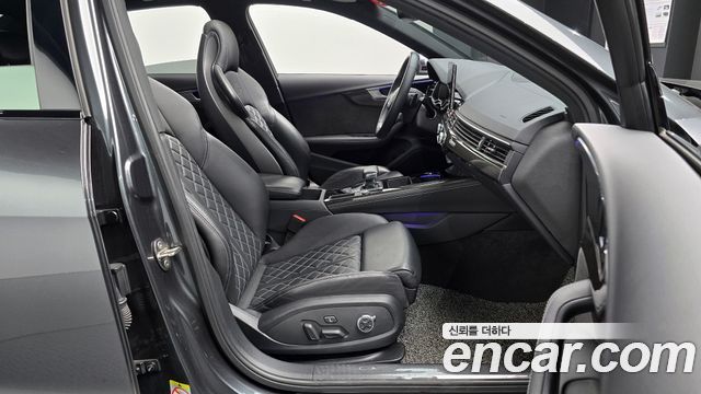 Audi S4 2021 thumb 5