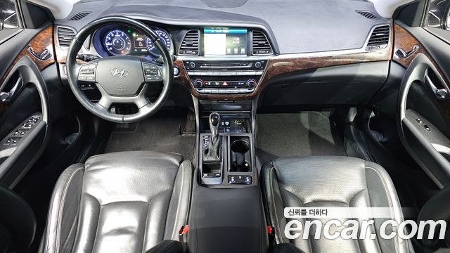 Hyundai Aslan 2017 thumb 8