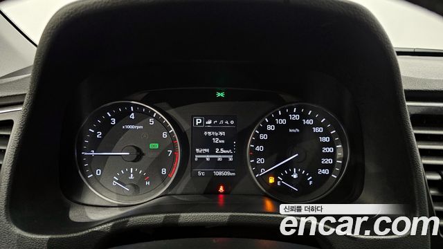 Hyundai Avante 2017 thumb 9