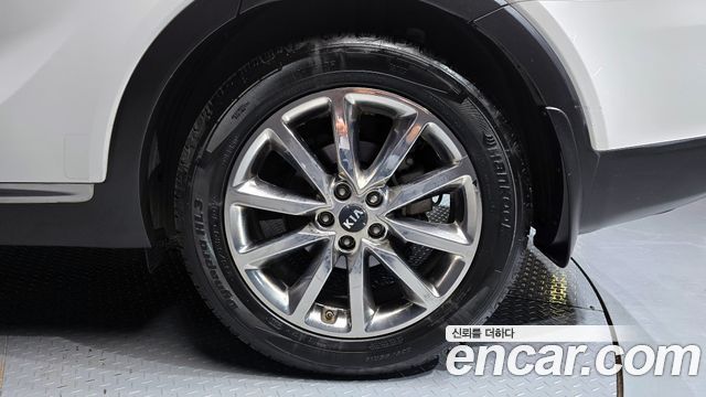 Kia Sorento 2015 thumb 6