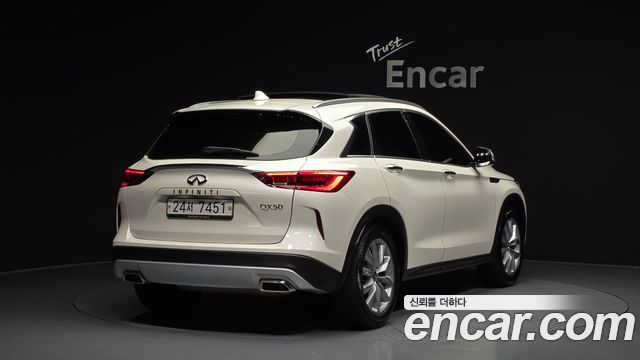 Infiniti QX50 2019 thumb 3