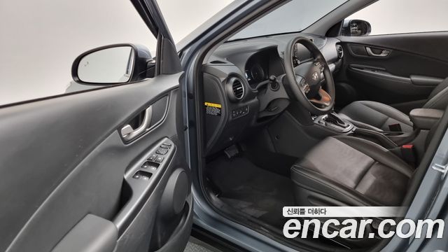 Hyundai Kona 2017 thumb 12