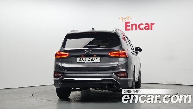 Hyundai Santa Fe 2019 thumb 5