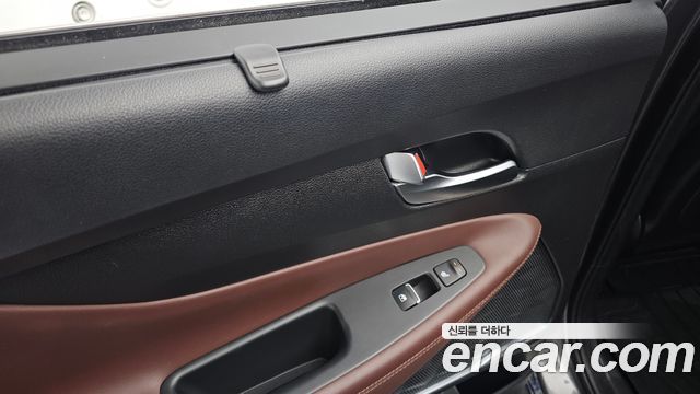 Hyundai Santa Fe 2019 thumb 12