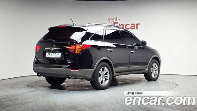 Hyundai Veracruz 2012 thumb 3